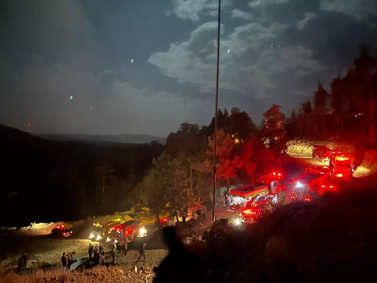 Bursa\'da Maden Ocağında Çıkan Yangın Büyük Hasara Yol Açtı