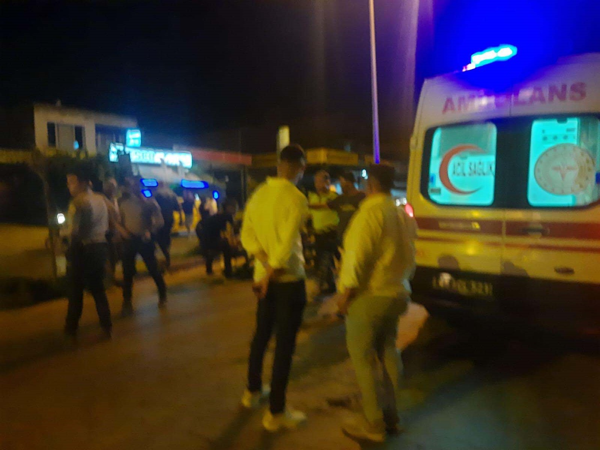 Alaşehir\'de Motosiklet Kazası Sonucu Hayatını Kaybeden Sürücünün Güvenlik Kamerası Görüntüleri Ortaya Çıktı