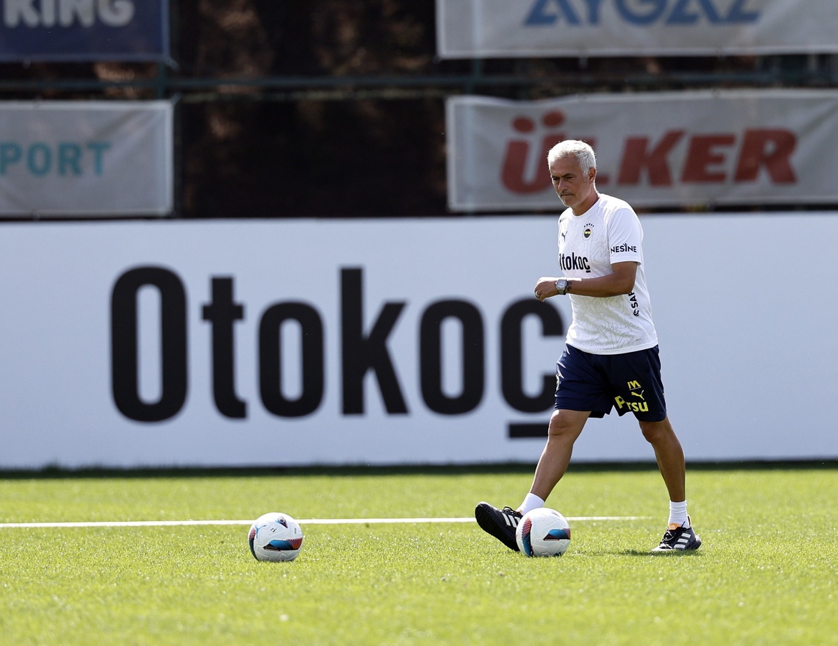 Fenerbahçe, Çaykur Rizespor maçı için hazırlıklarını sürdürdü