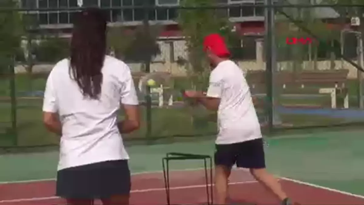 Down Sendromlu Ali Çolakoğlu Tenis Milli Takımına Hazırlanıyor