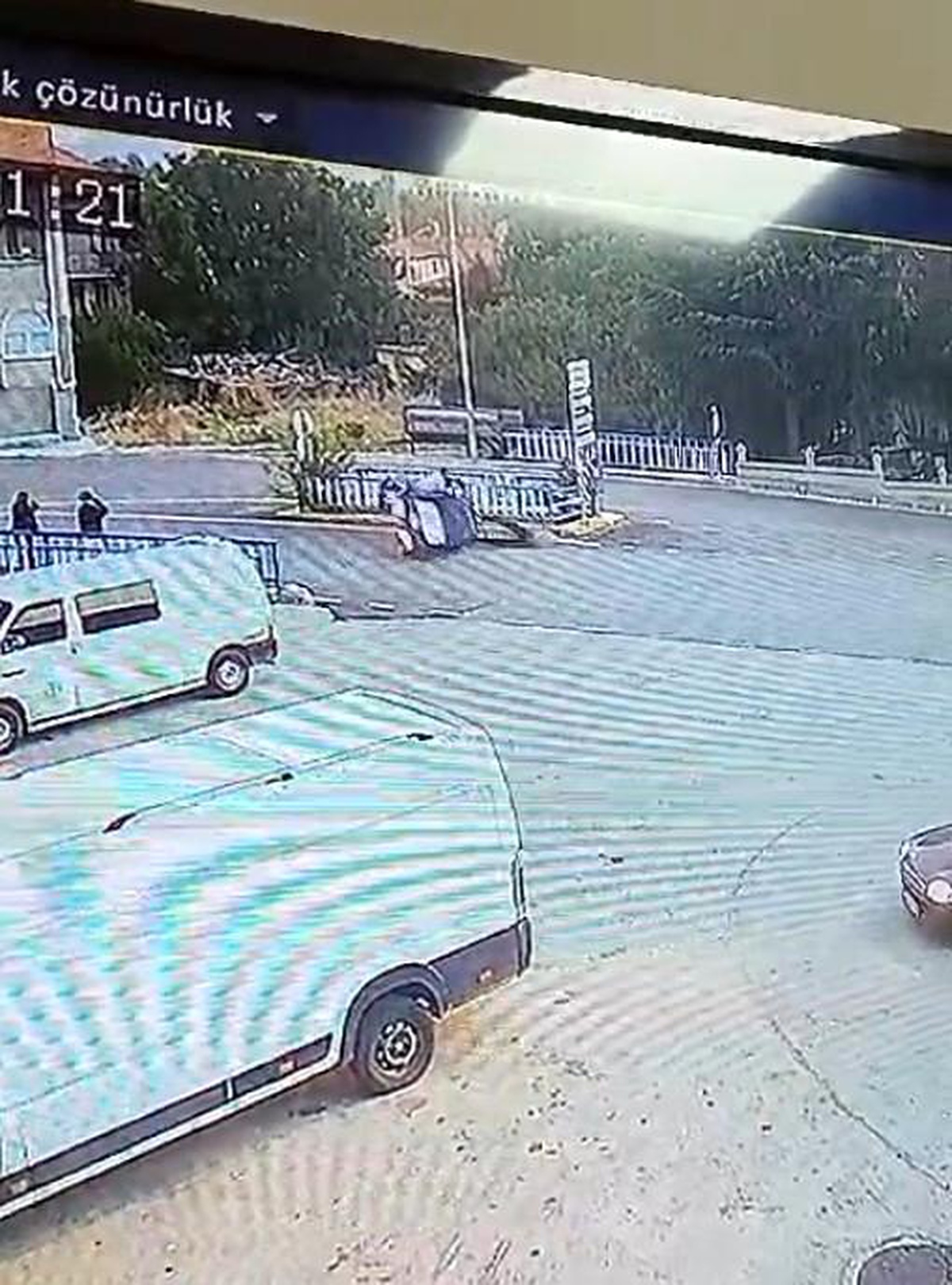 Isparta\'da 3 tekerlekli motosiklet ile motosikletin çarpışması sonucu eski muhtar hayatını kaybetti
