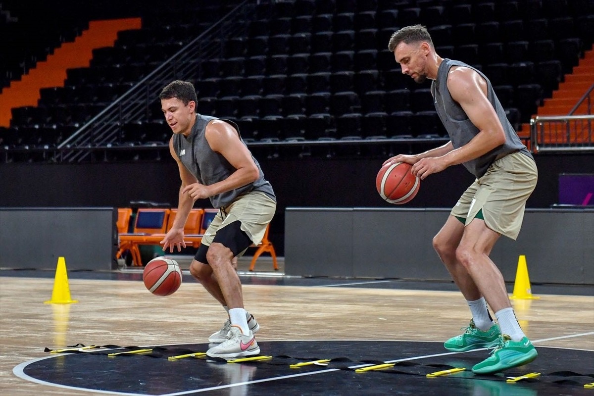 Mersin Spor, Türkiye Sigorta Basketbol Süper Ligi\'nde sezon hazırlıklarına başladı