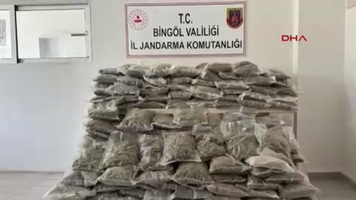NARKOÇELİK-33 Operasyonunda 1 Ton 521 Kilogram Uyuşturucu Ele Geçirildi, 63 Kişi Yakalandı