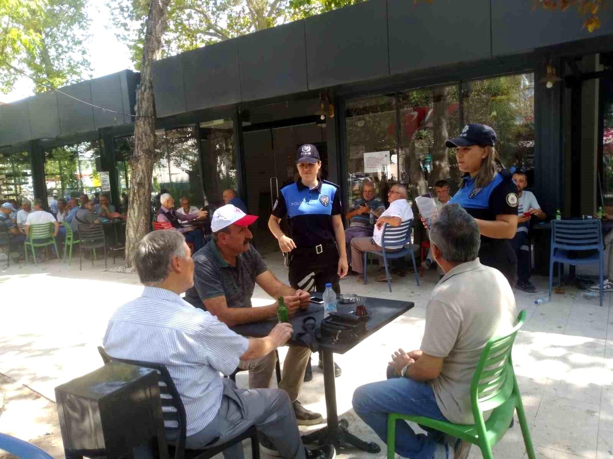 Bilecik\'te Vatandaşlar Dolandırıcılık Olaylarına Karşı Bilgilendirildi