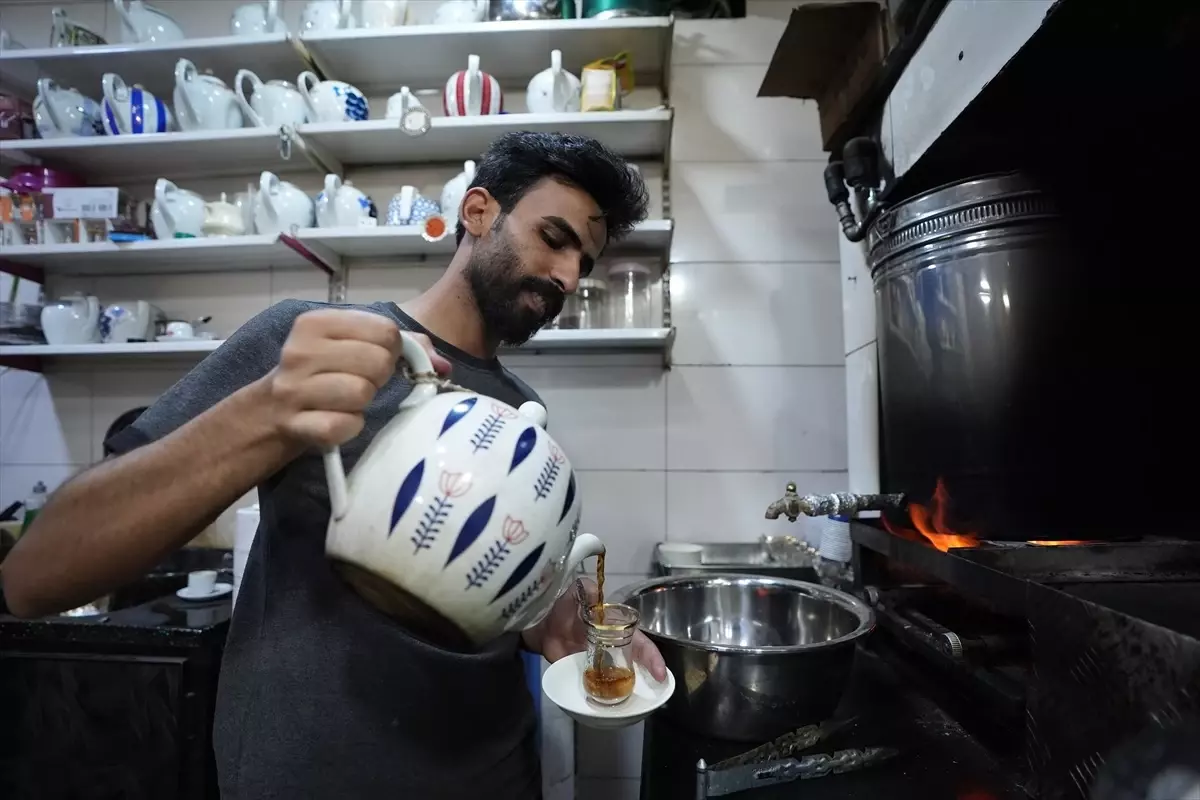 Bağdat\'ta Ümmü Gülsüm Kafe, sanatçının hayranlarını ağırlıyor