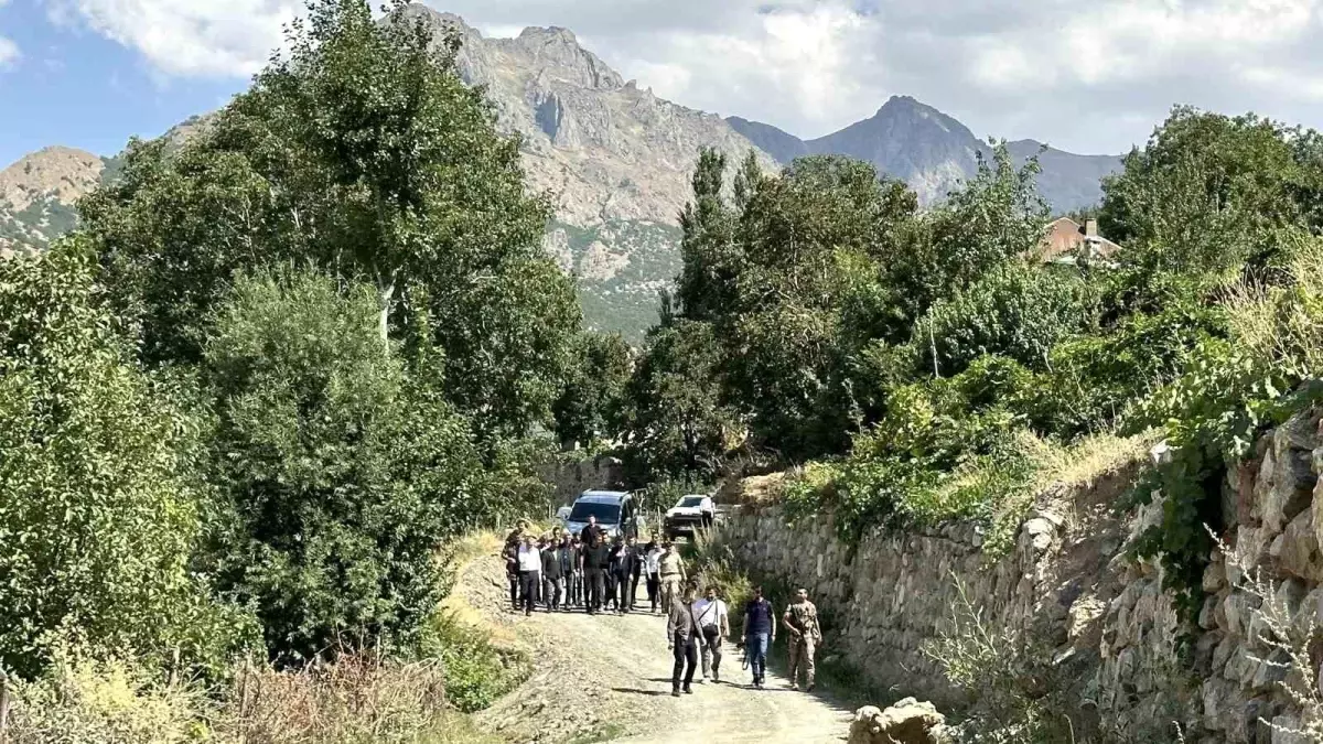 Hakkari\'deki boşaltılan köylere geri dönüş çalışmaları devam ediyor