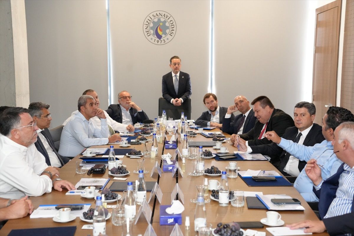 Denizli Sanayi Odası Yönetimi Bankalarla Buluştu