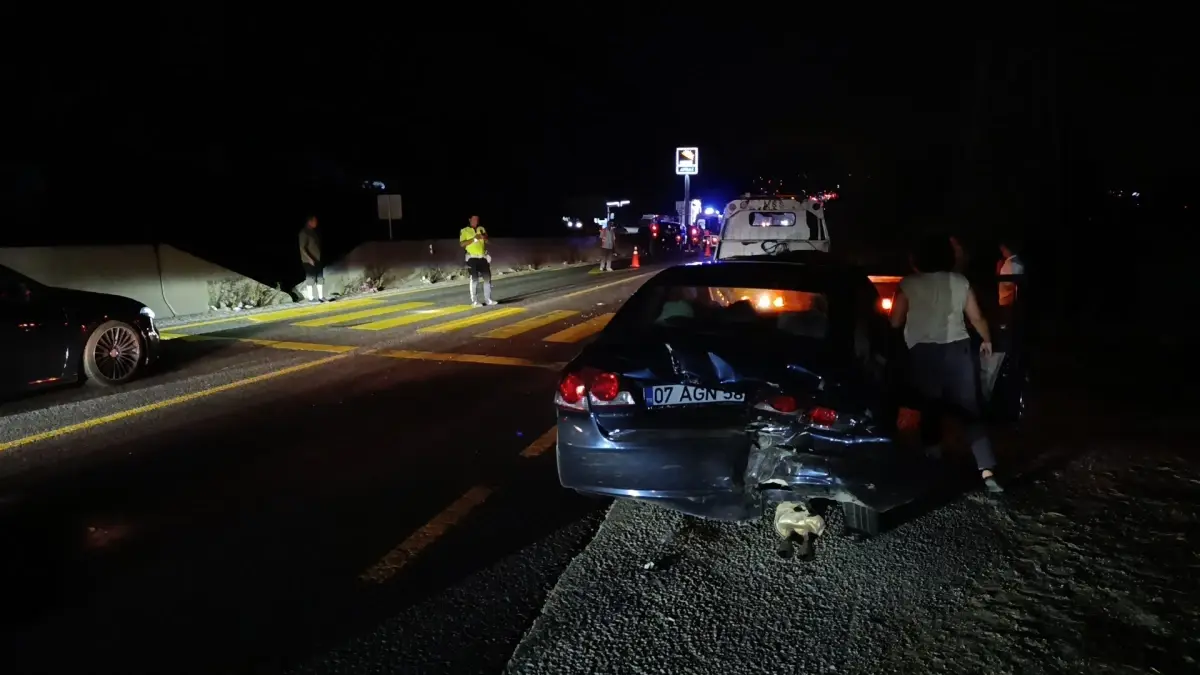 Bolu Dağı\'nda Zincirleme Kaza: Aynı Aileden 5 Kişi Yaralandı