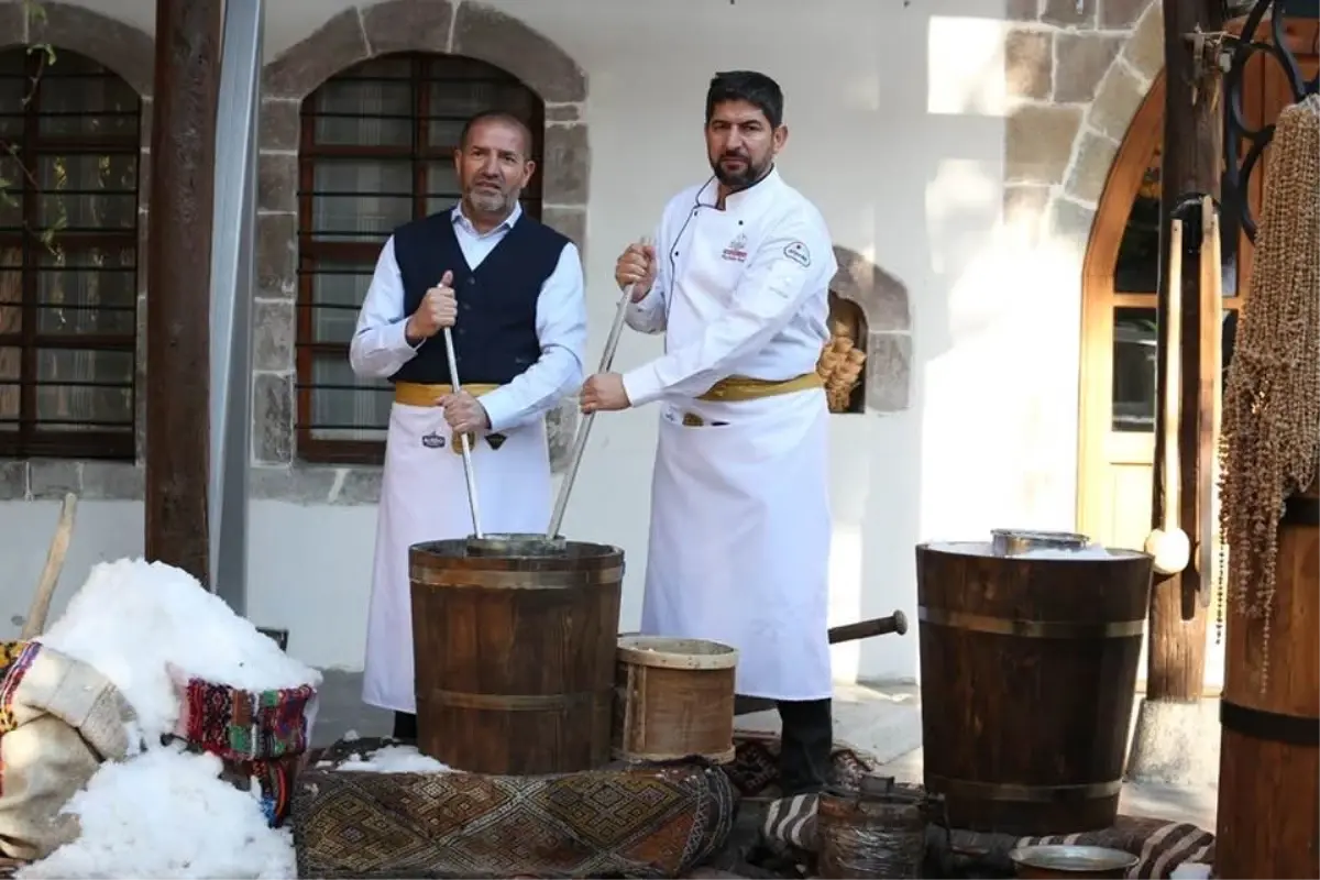 Kahramanmaraş\'ta depremde yıkılan binada kolon kesenlerin yakalama kararı kaldırılmadı