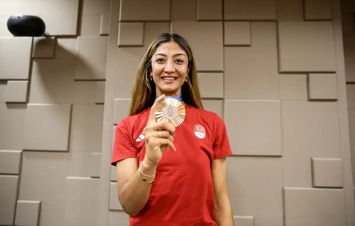 Nafia Kuş Aydın, 2028 Los Angeles Olimpiyat Oyunları\'nda altın madalya hedefliyor