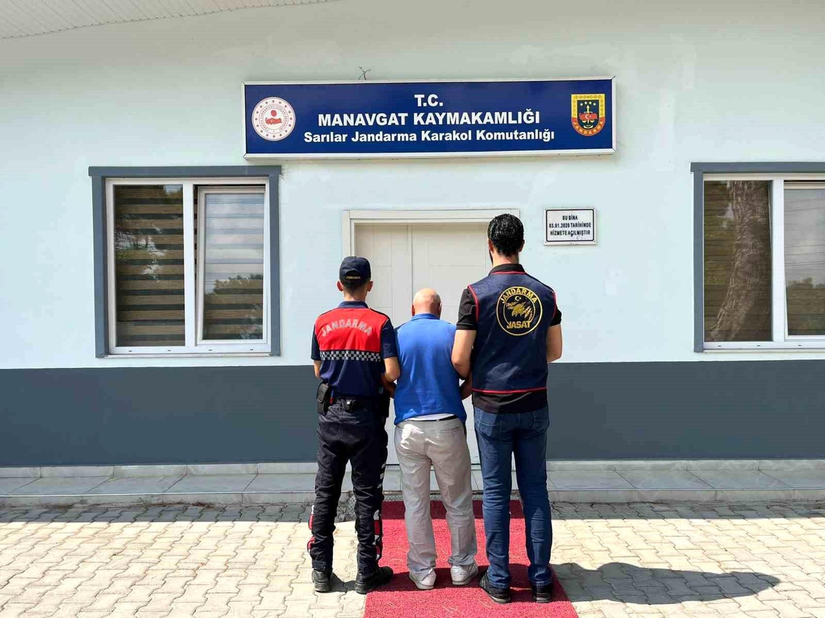 Antalya\'da Kasten Adam Öldürme Suçundan Aranan Şahıs Yakalandı