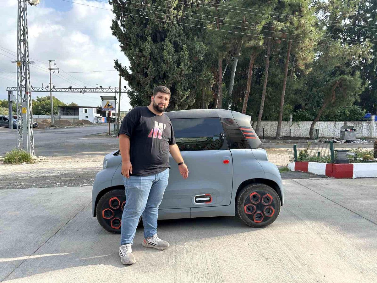 Tır, Mini Aracı Metrelerce Sürükledi