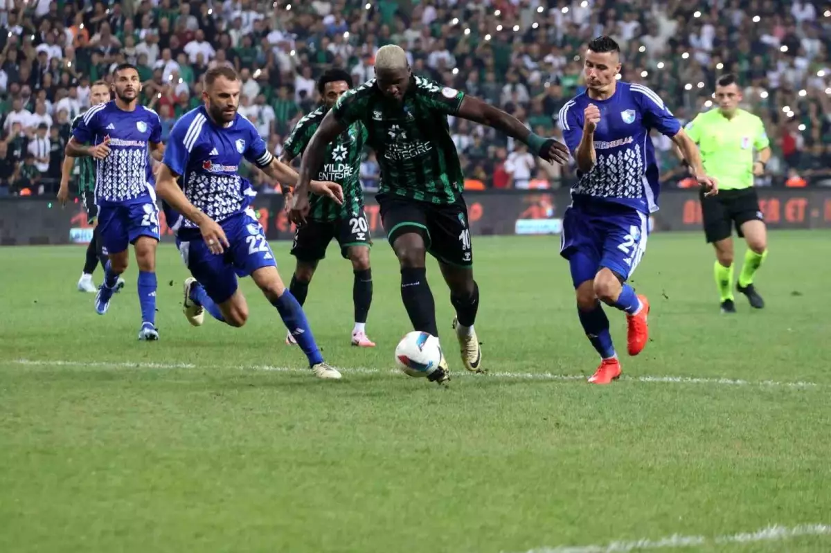 Kocaelispor, Erzurumspor FK\'yı 1-0 mağlup etti