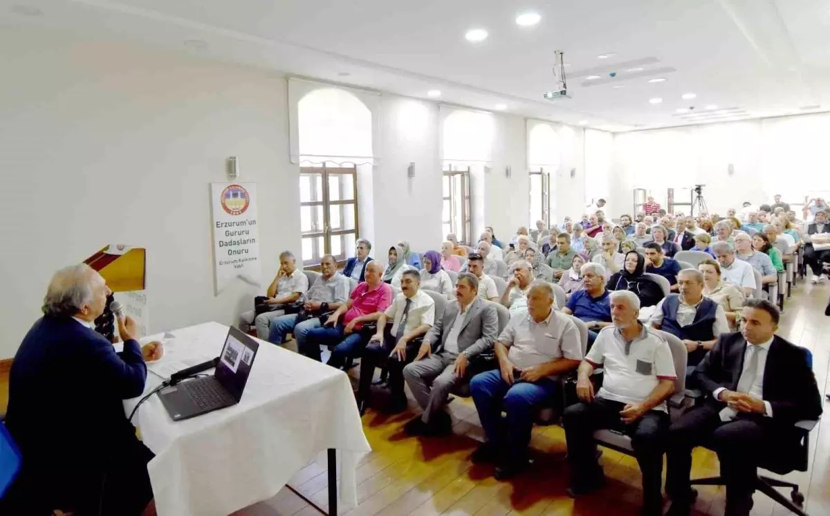 Erzurum Kültür Yolu Festivali Proğramı Kapsamında Mustafa Kemal\'in Erzurum Günleri Konulu Konferans Verildi