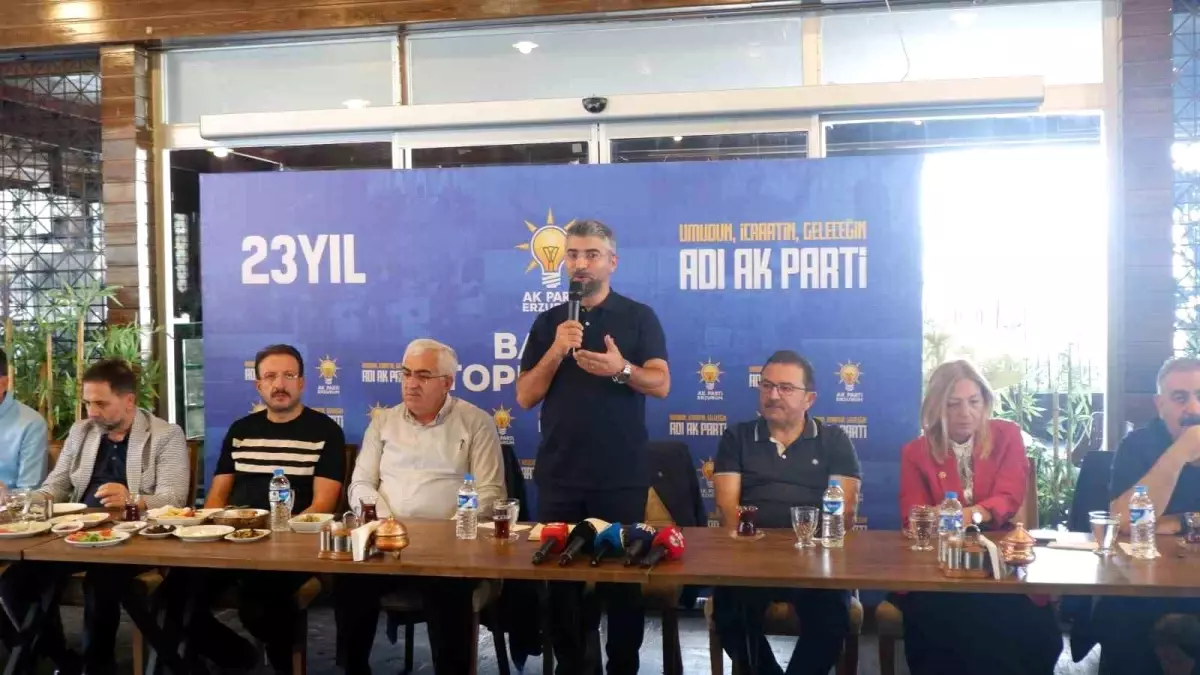 AK Parti Erzurum Teşkilatı Basınla Buluştu