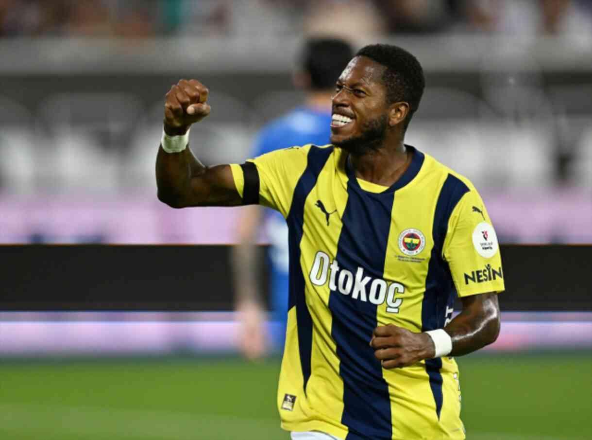 Fenerbahçe, Çaykur Rizespor'u deplasmanda 5-0 yendi