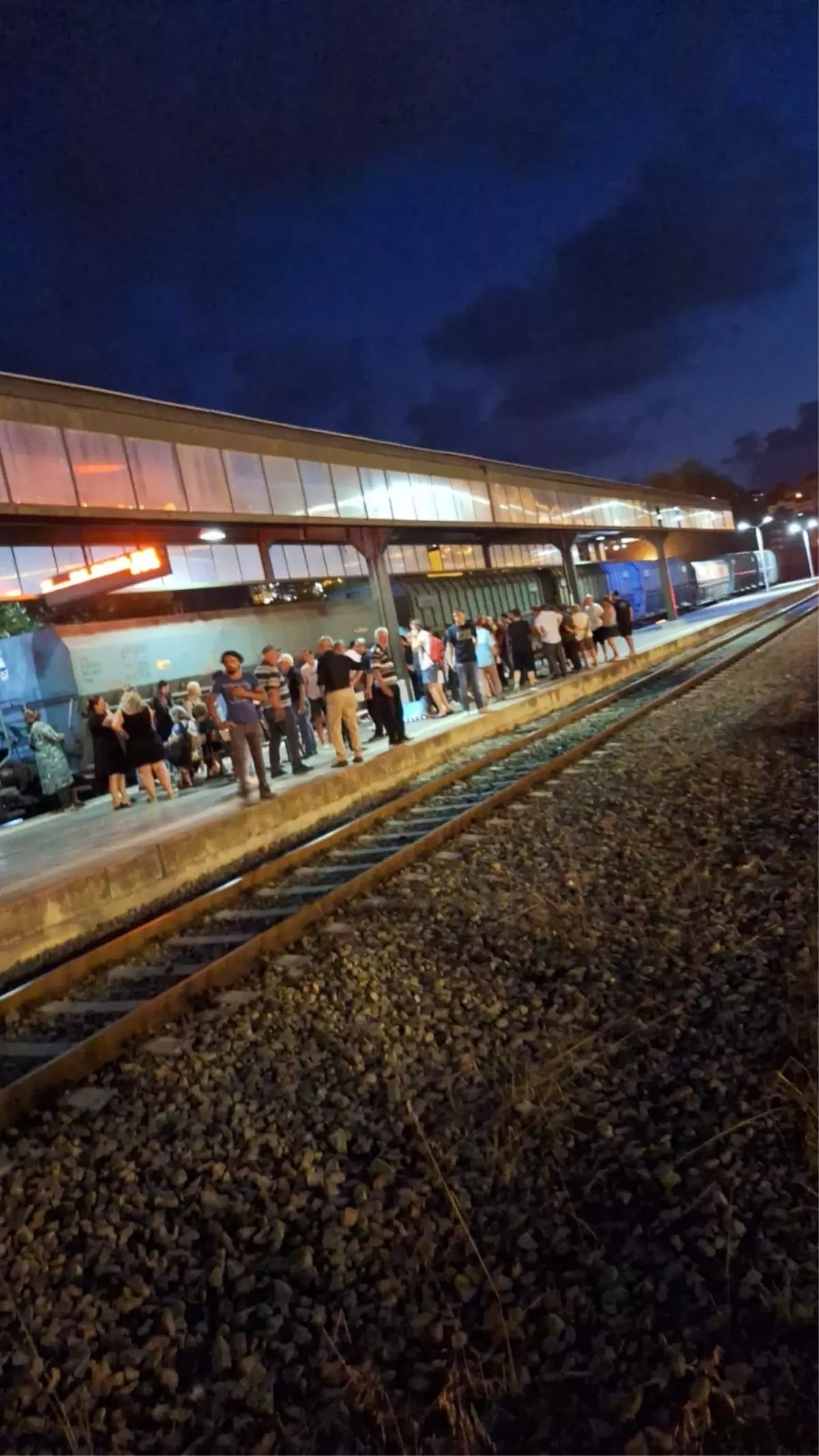 Zonguldak\'ta tren kazası: Bir kişi hayatını kaybetti