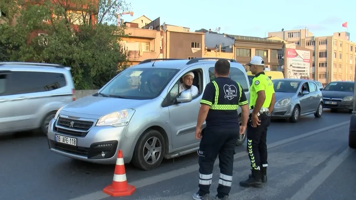 30 Ağustos Zafer Bayramı Provaları Nedeniyle Vatan Caddesi Araç Trafiğine Kapatıldı