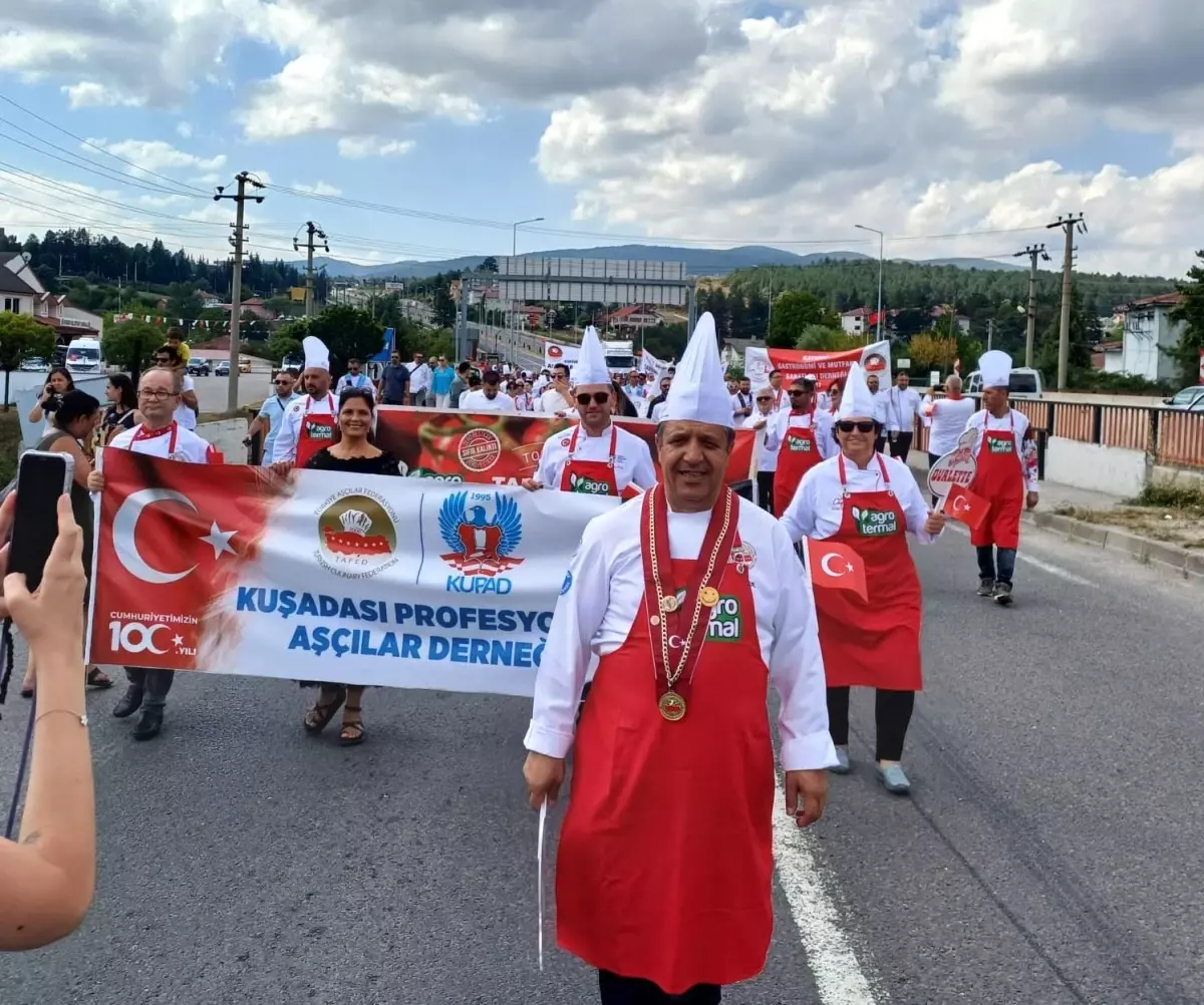 Kuşadası Profesyonel Aşçılar Derneği Bolu Mengen Uluslararası Aşçılar Turizm ve Gastronomi Festivali\'ne Katıldı