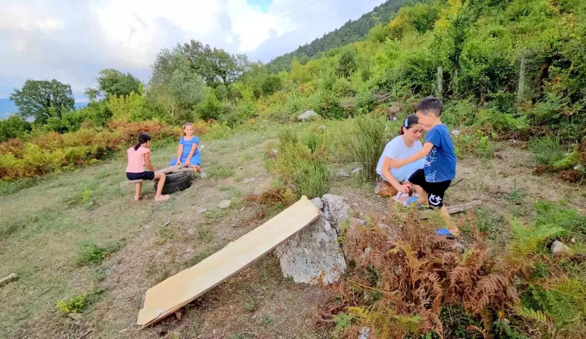 Çocuklar Kendi Parklarını Kurdu