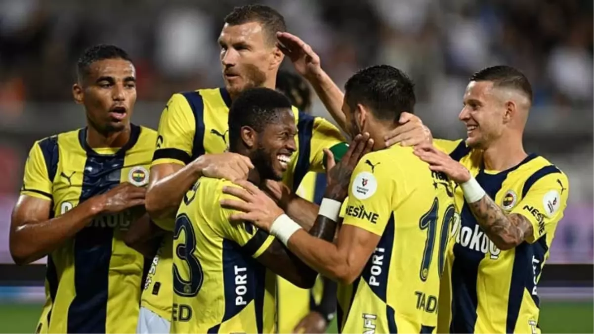 Fenerbahçe, Çaykur Rizespor\'u deplasmanda 5-0 yendi