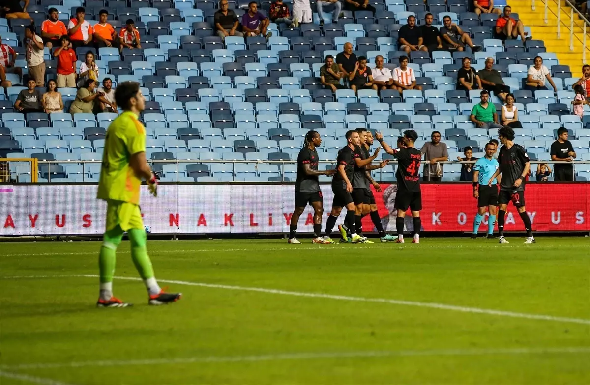 Siltaş Yapı Pendikspor, deplasmanda Adanaspor\'u 4-3 yendi