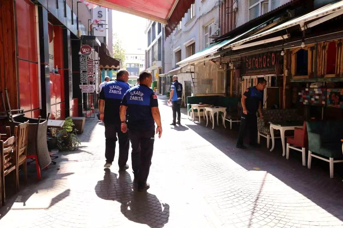 İlkadım Belediyesi Zabıta Müdürlüğü, kafe ve restoranlarda işgal sınır çizgisi ihlallerini denetledi