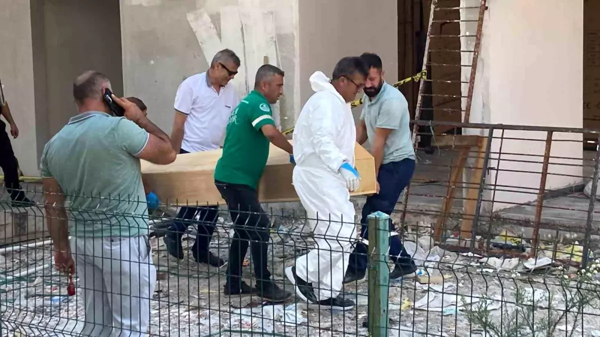 Mersin Erdemli\'de İnşaat İşçisi Asansör Boşluğuna Düşerek Hayatını Kaybetti