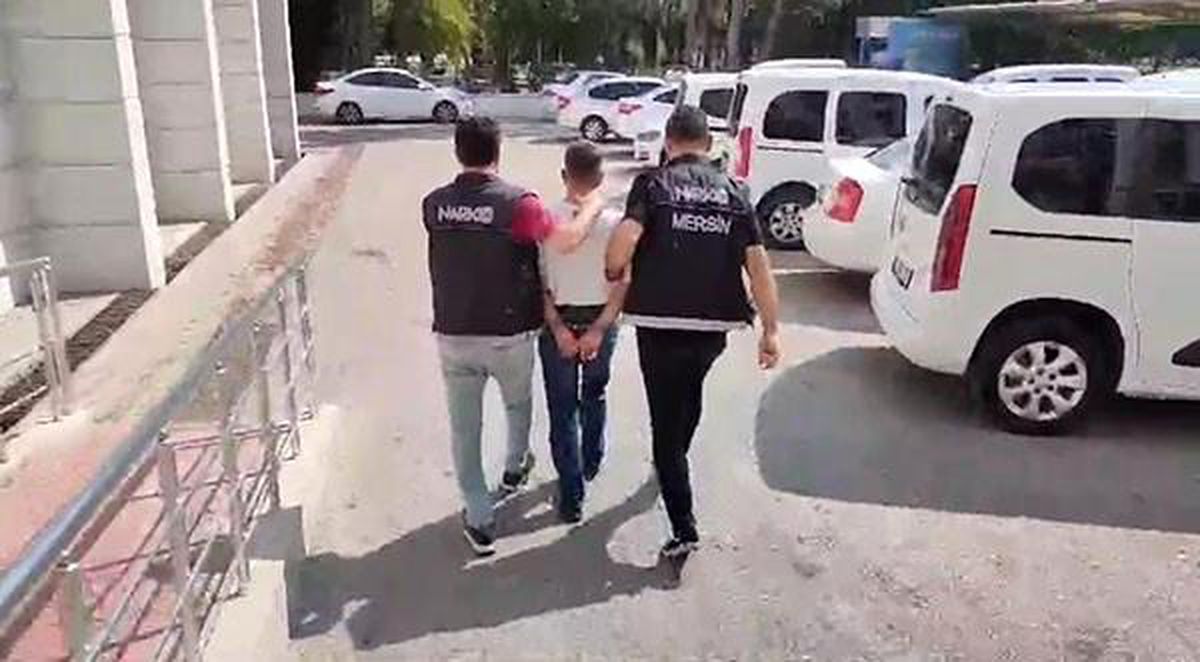Mersin\'de Uyuşturucu Ticareti Yapan Şahıs Yakalandı