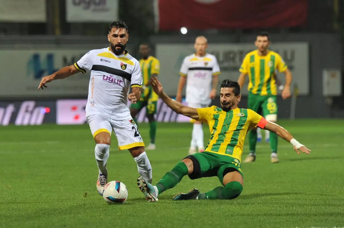 İstanbulspor, Şanlıurfaspor\'u 3-0 mağlup etti