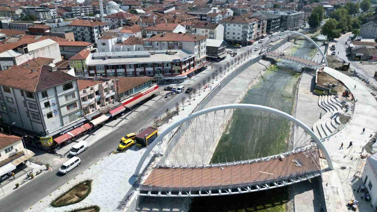 Düzce Belediyesi\'nin Asar Deresi Projesi\'nin ilk etabı tamamlandı