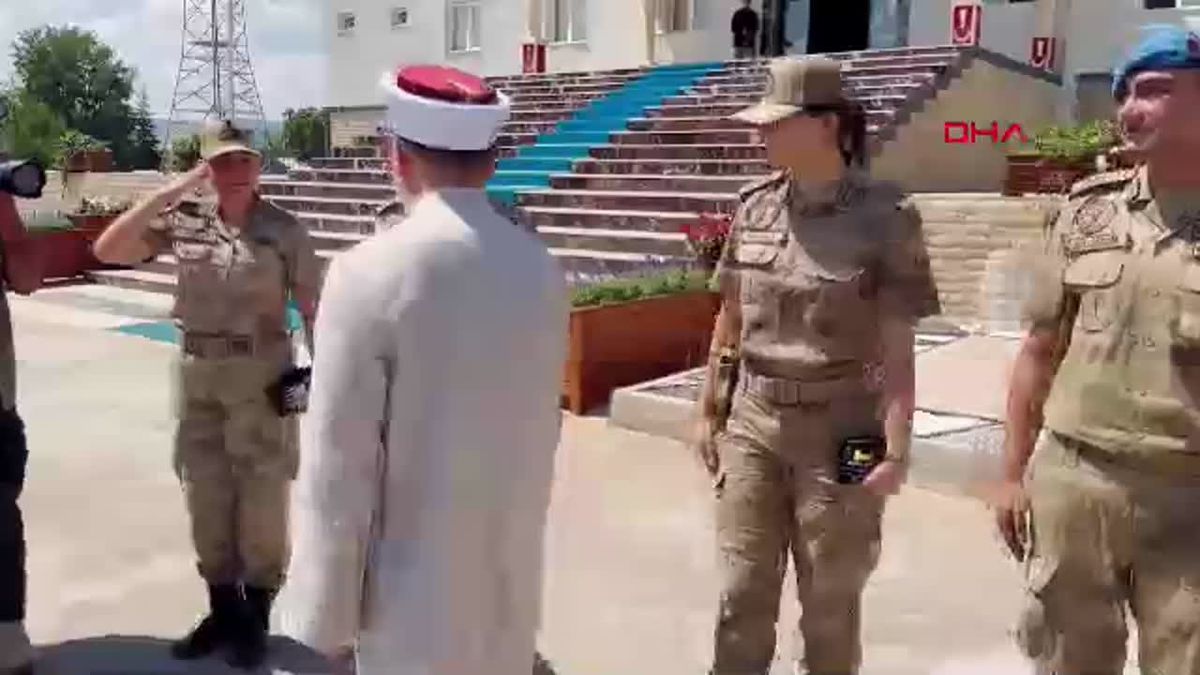 Diyanet İşleri Başkanı Ali Erbaş: Camilerimiz Milletimizin Sığınma Mekanları Olmuş