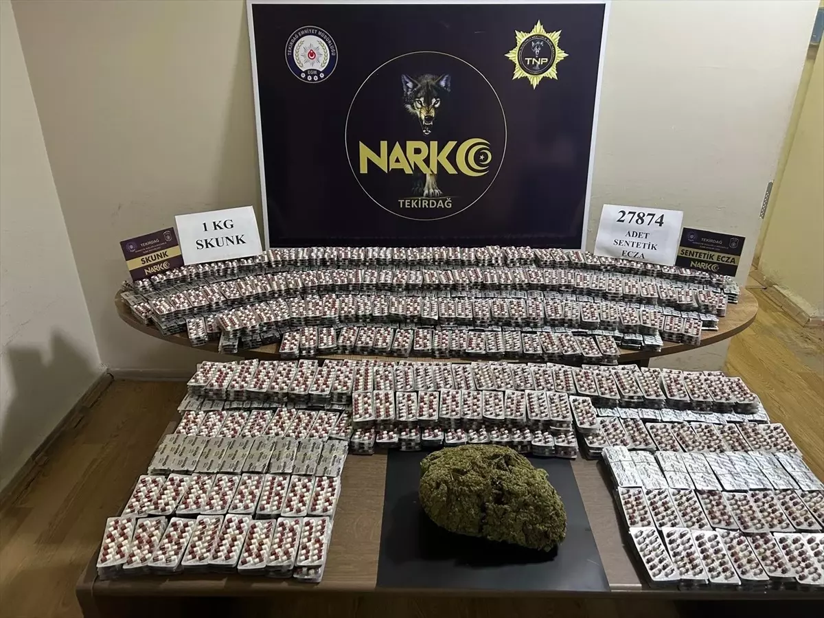 Tekirdağ\'da 27 Bin 874 Sentetik Ecza Hap ve 1 Kilogram Sentetik Uyuşturucu Ele Geçirildi