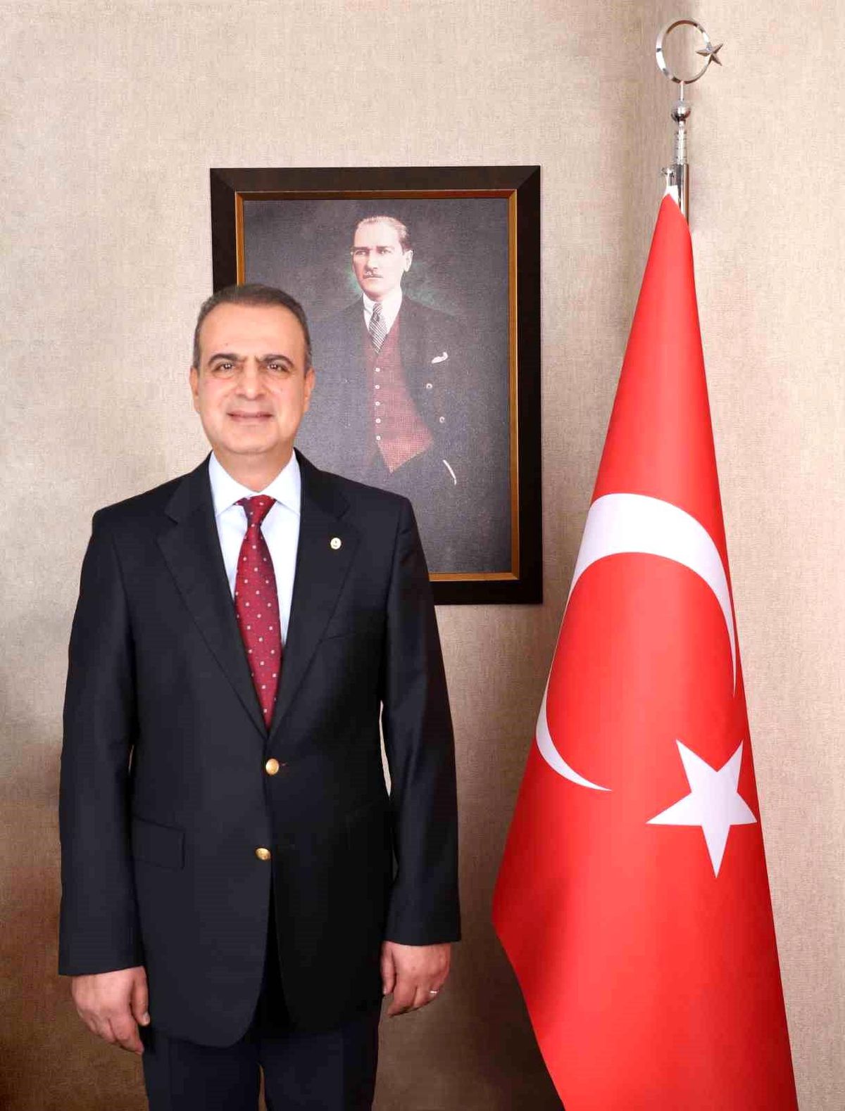 ASİD Genel Başkanı Dr. Yusuf Ziya Yıldırım, 30 Ağustos Zafer Bayramı\'nı kutladı