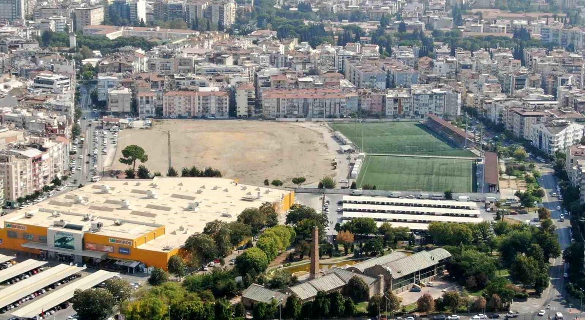 Aydın\'ın Adnan Menderes Stadyumu\'nun Yerine Geçici Stadyum Yapılacak