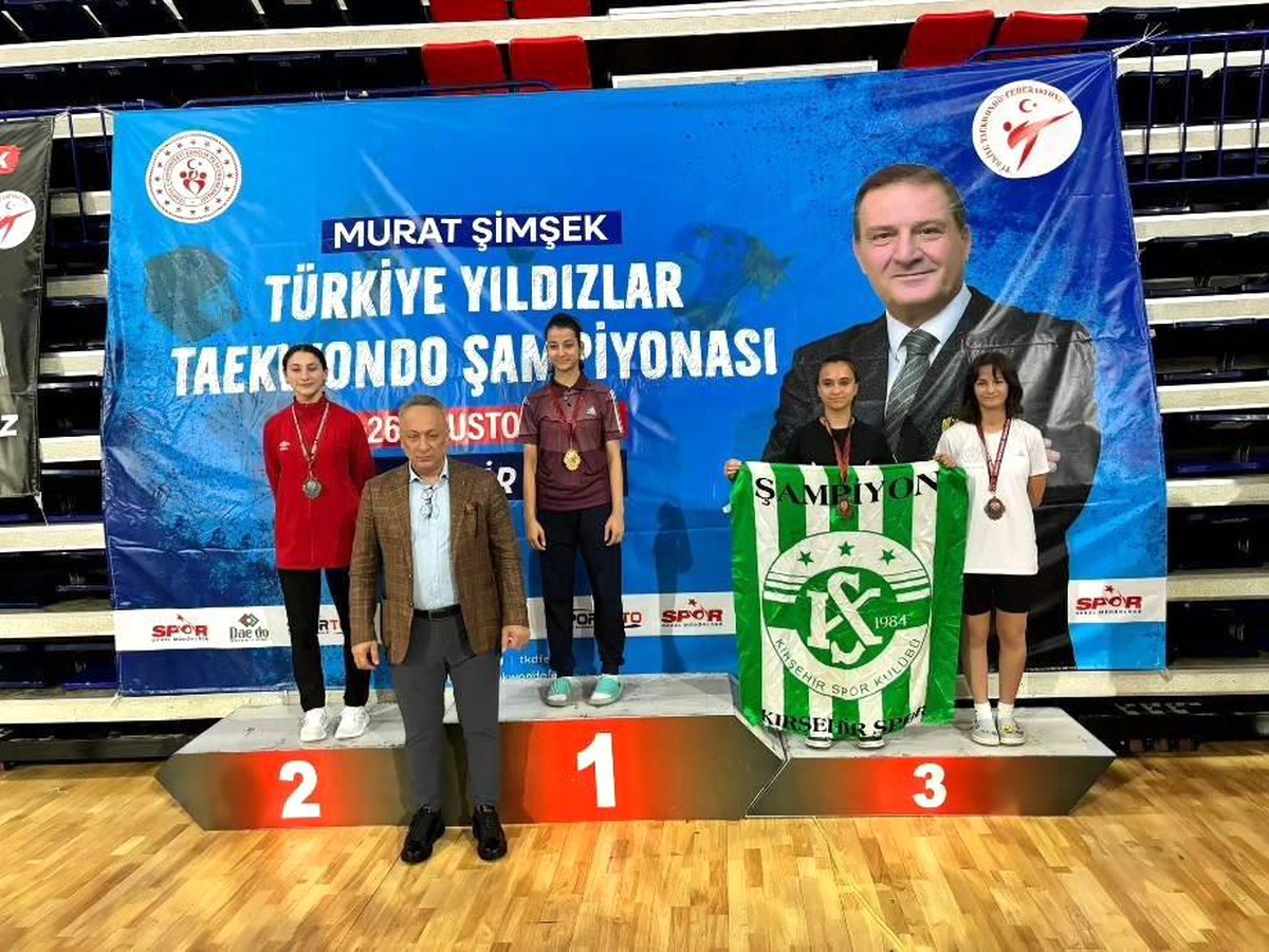 Bilecikli Taekwondo Sporcusu İklim Metin Türkiye 3\'üncüsü Oldu