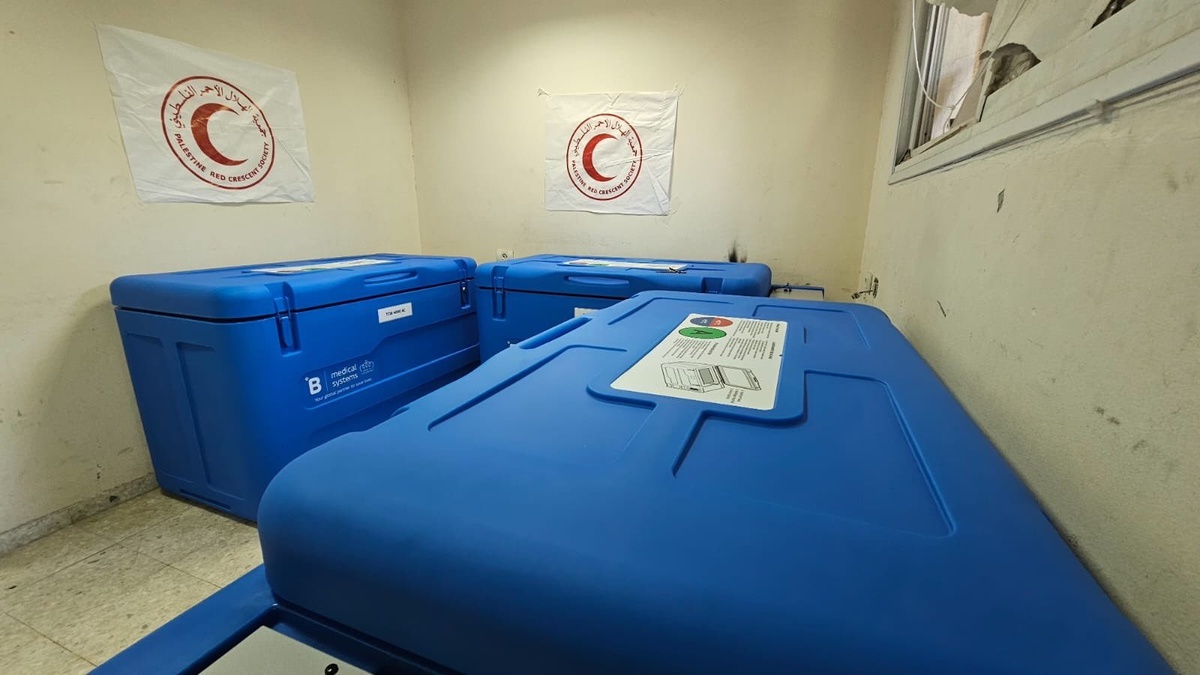 Filistin Kızılayı, UNICEF\'ten Çocuk Felci Aşılarını Teslim Aldı
