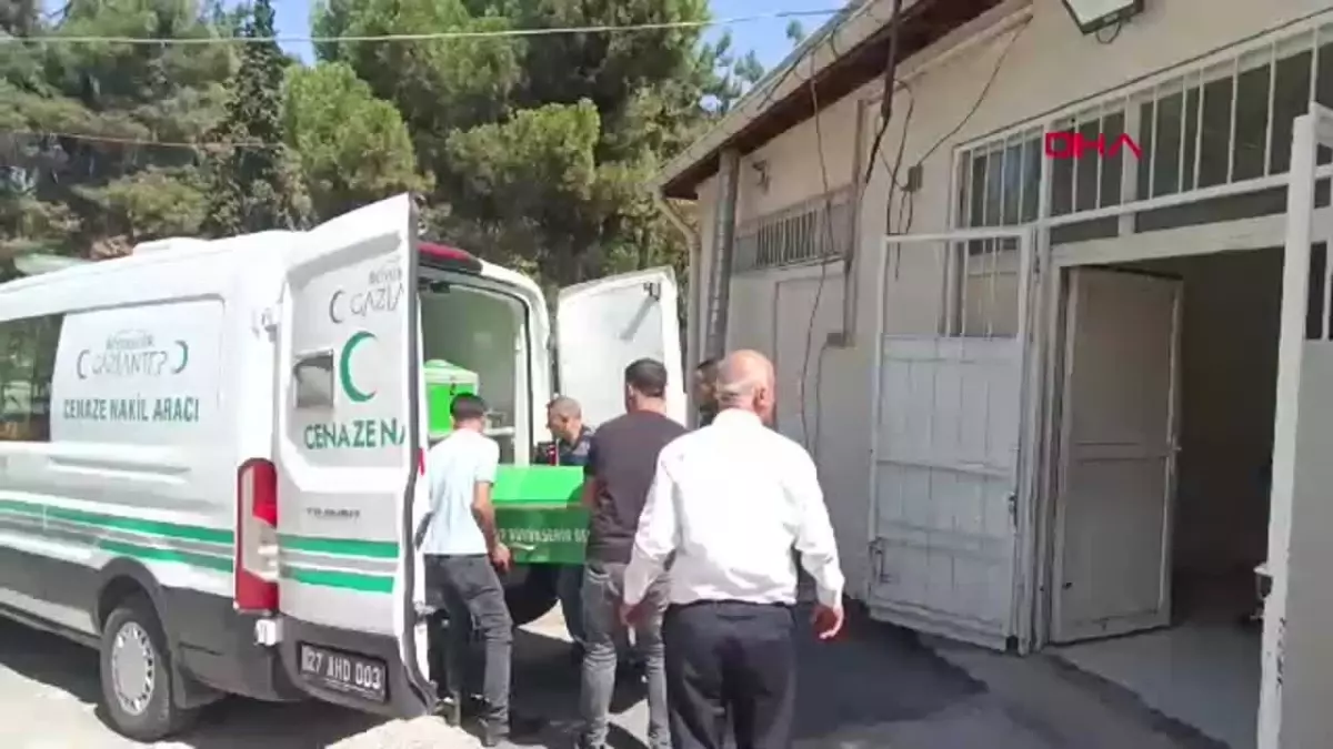 Gaziantep\'te Oyun Oynayan Çocuğa Pompalı Tüfekle Saldırı: 1 Ölü