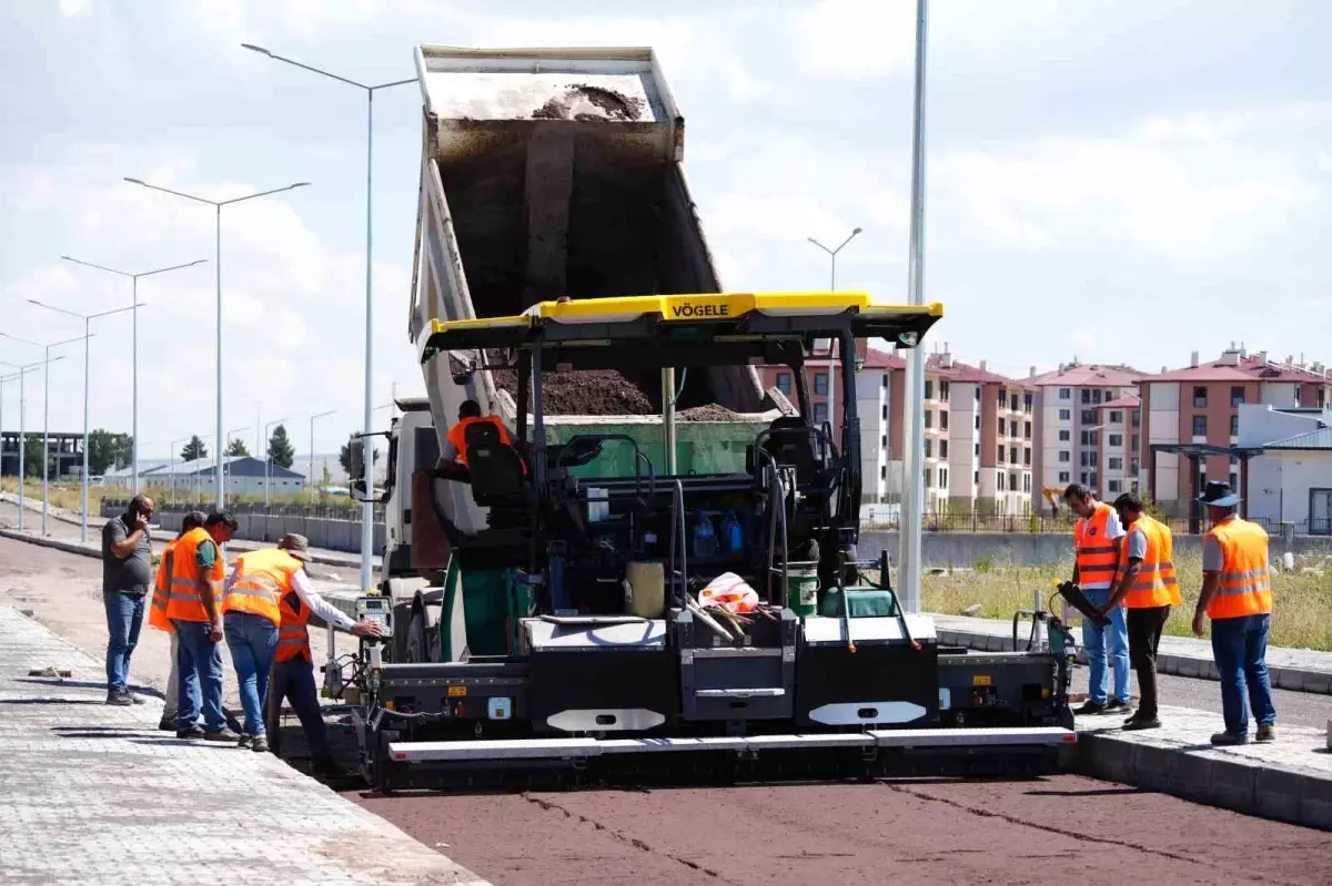 Kars Şehirlerarası Otobüs Terminali\'nde Çalışmalar Devam Ediyor