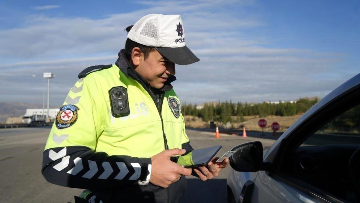 Kırıkkale\'de trafik denetimlerinde 73 araç trafikten men edildi