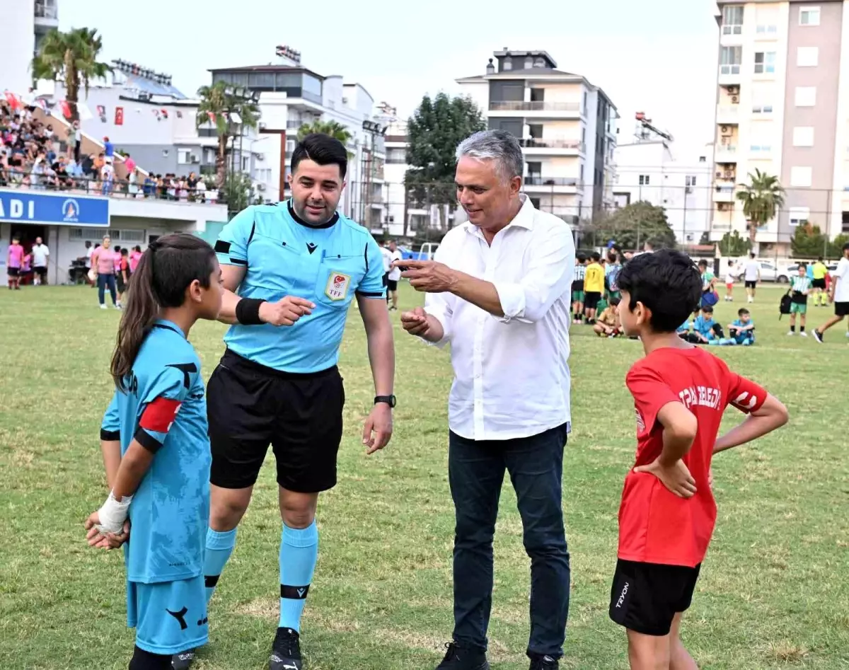 30 Ağustos Futbol Zafer Kupası Açıldı