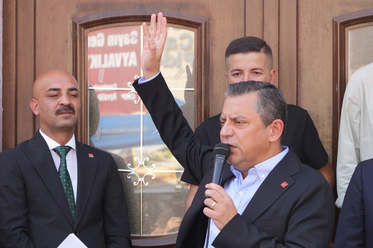 Özgür Özel: Bu parti Dilara\'ya da Dilruba\'ya da sahip çıkar