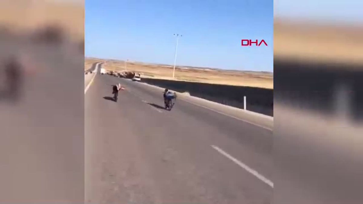 Şanlıurfa\'da Motosiklet Yarışı Kamerada