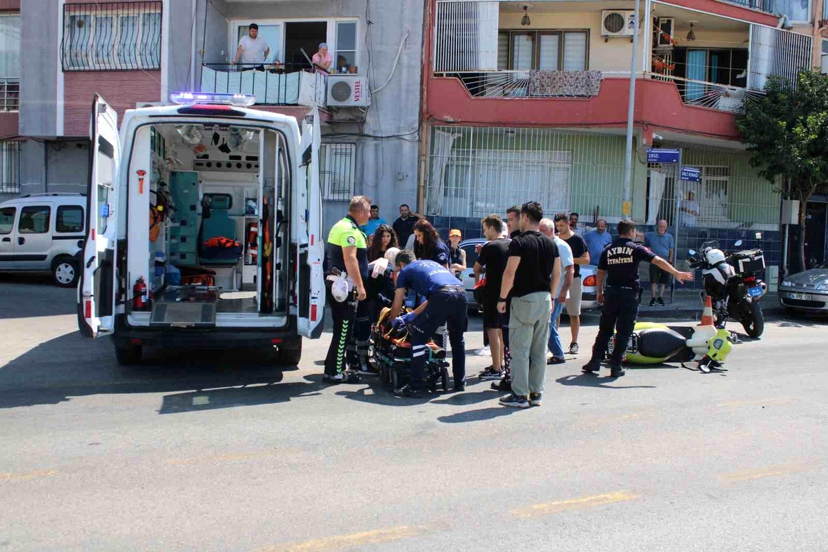 Aydın\'da Ters Yönden Gelen Araç Motosikletle Çarpıştı