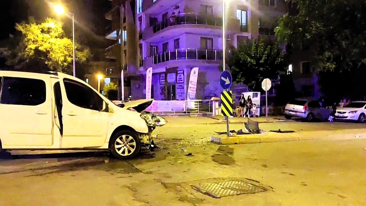 Denizli\'de kontrolsüz kavşakta önlem talebi