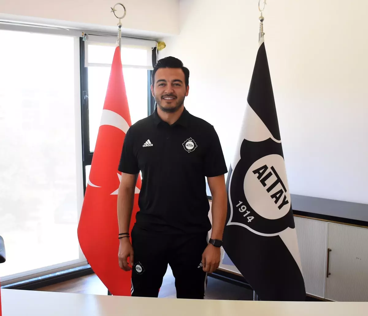 Altay Teknik Direktörü Gökhan Karaaslan: \'Coşkulu, hücum oynayan bir takım izleteceğiz\'