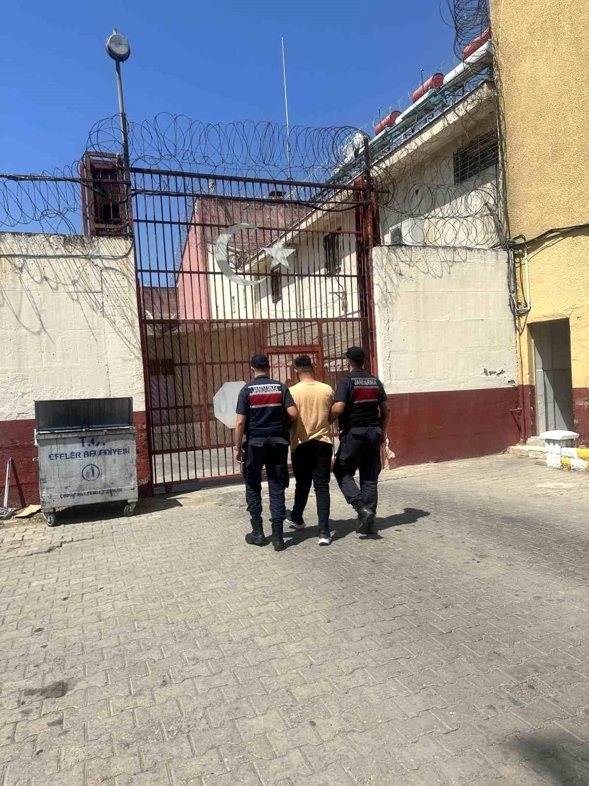 Aydın\'da 500 Kilo Hayvan Yemi Çalındı, Şüpheli Yakalandı