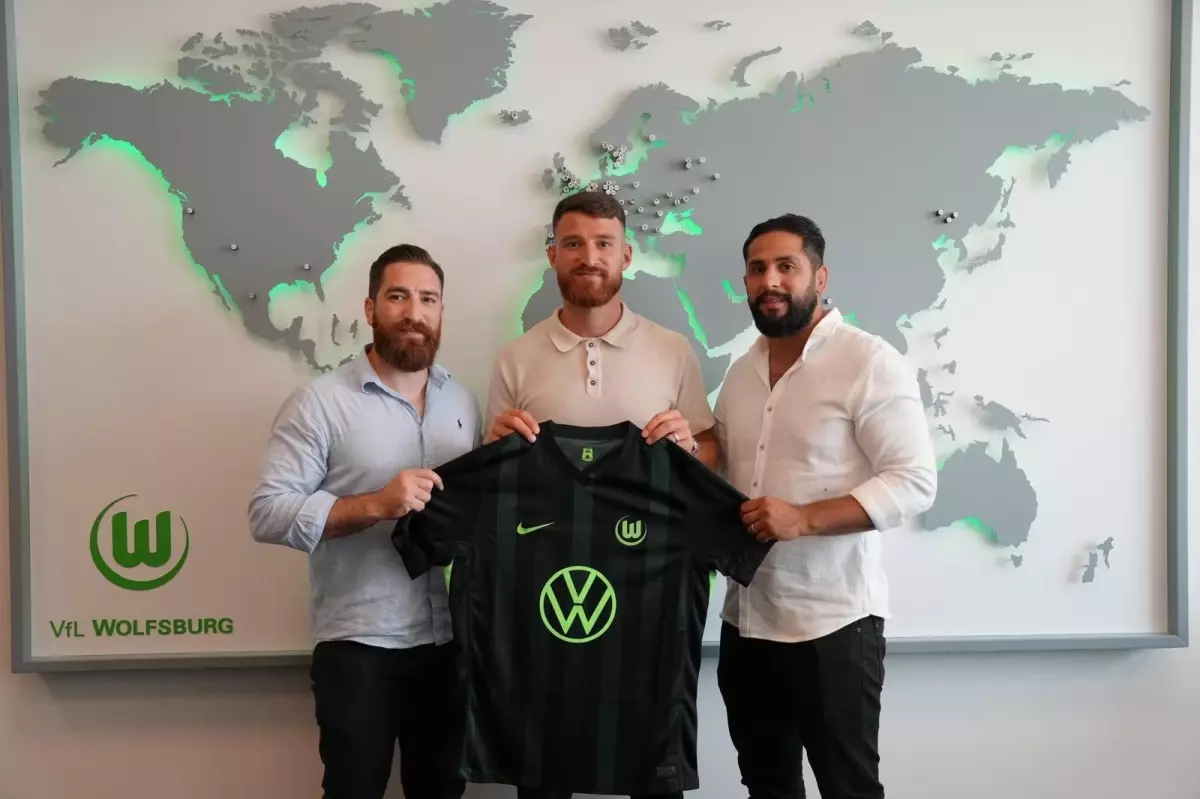 Salih Özcan, Borussia Dortmund\'dan Wolfsburg\'a kiralandı