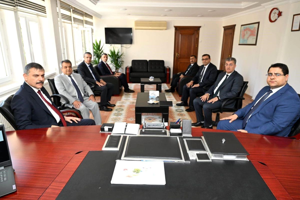 Erzurum Valisi Mustafa Çiftçi Çevre Şehircilik ve İklim Değişikliği Müdürlüğü\'nü Ziyaret Etti