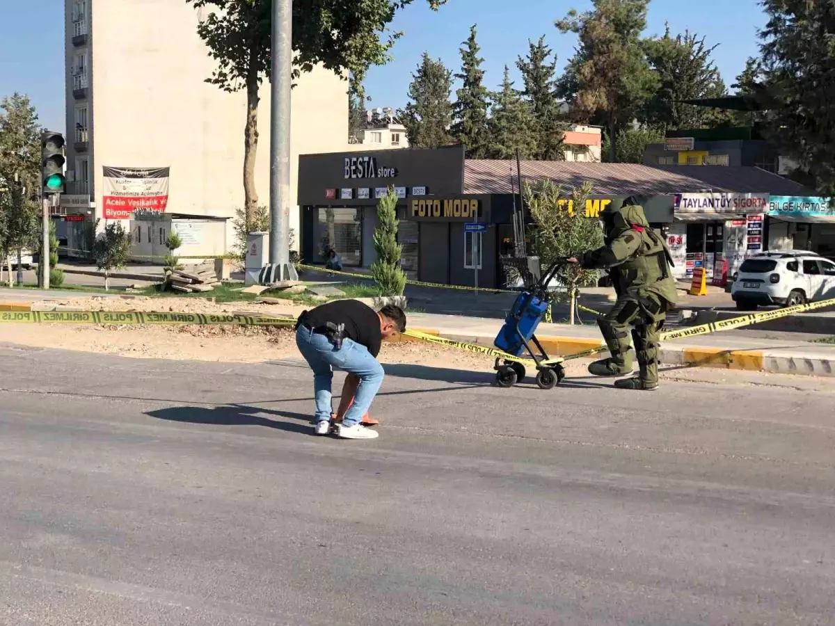 Adıyaman Valiliği Karşısında Şüpheli Valiz Korku ve Paniğe Neden Oldu